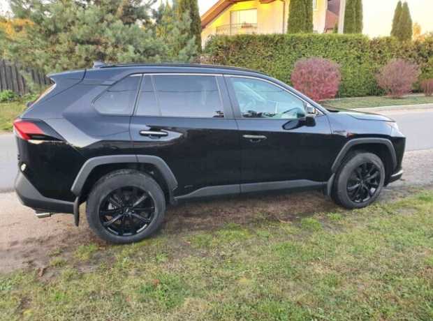 Toyota RAV4 V (XA50), 2021, пробег 38500 км