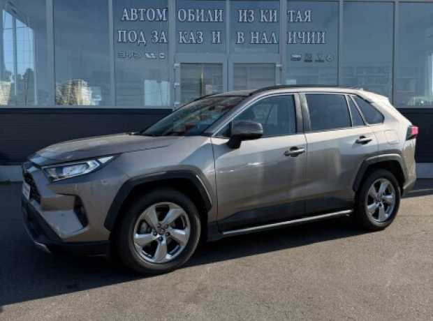 Toyota RAV4 V (XA50), 2021, пробег 52140 км