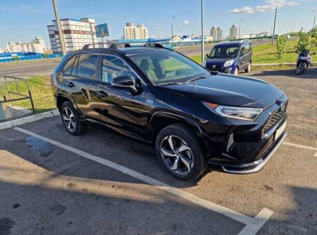 Toyota RAV4 V (XA50), 2021, пробег 75000 км