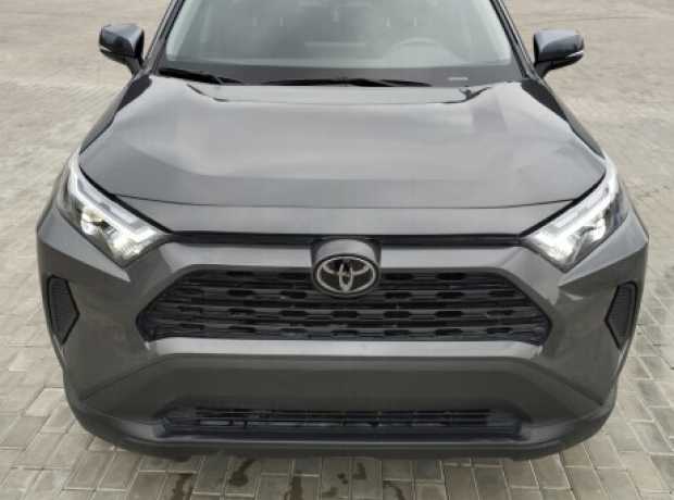 Toyota RAV4 V (XA50), 2022, пробег 13600 км
