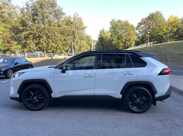 Toyota RAV4 V (XA50)