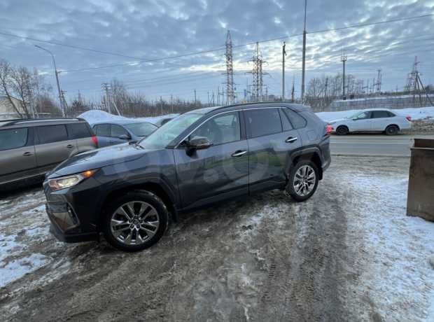 Toyota RAV4 V (XA50)