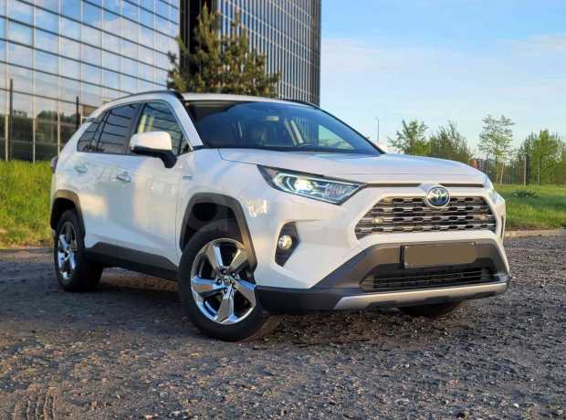 Toyota RAV4 V (XA50)