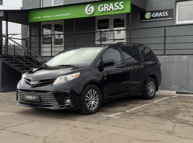 Toyota Sienna III (XL30) 2-й рестайлинг