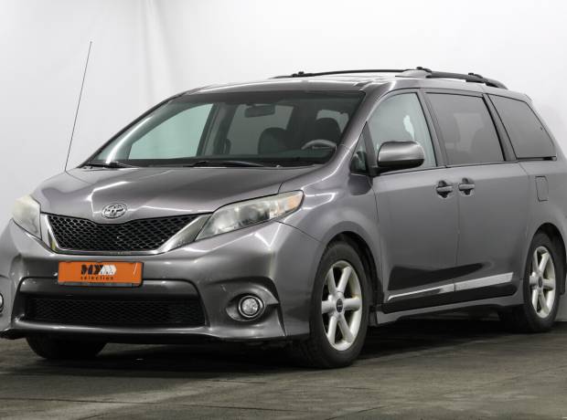 Toyota Sienna III (XL30)