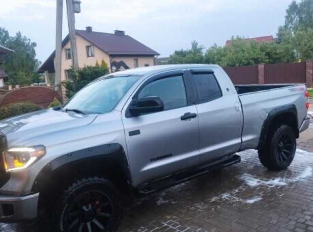 Toyota Tundra II  2-й рестайлинг, 2020, пробег 115872 км