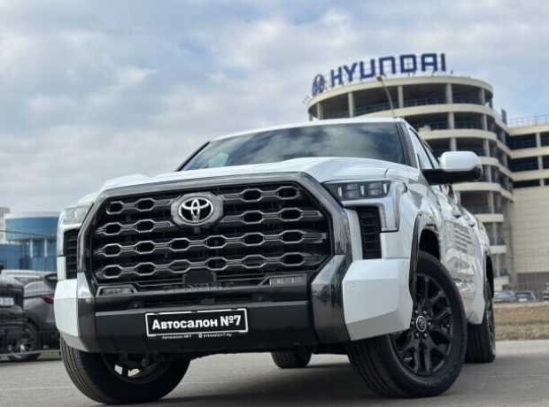 Toyota Tundra III, 2022, пробег 35000 км