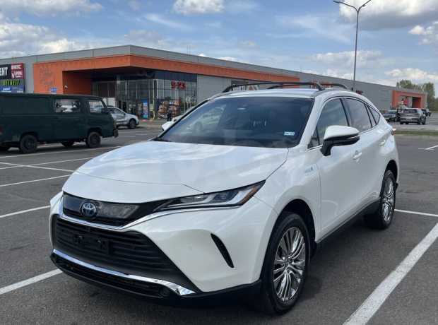 Toyota Venza II