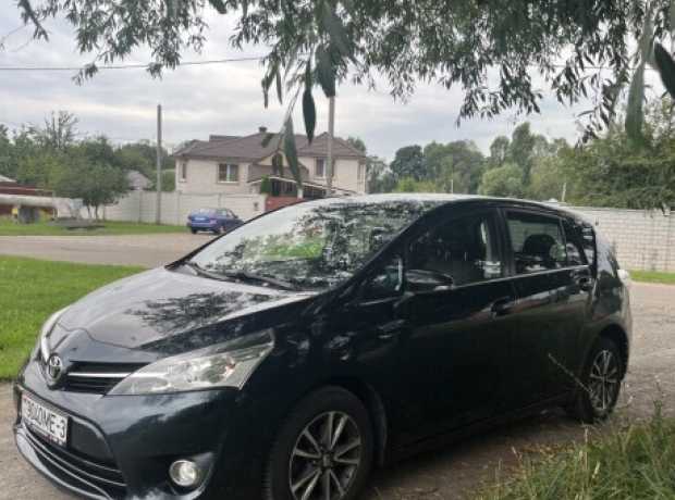 Toyota Verso I  Рестайлинг, 2015, пробег 200000 км