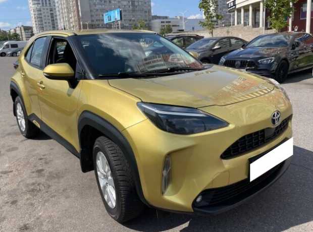 Toyota Yaris Cross , 2022, пробег 85000 км