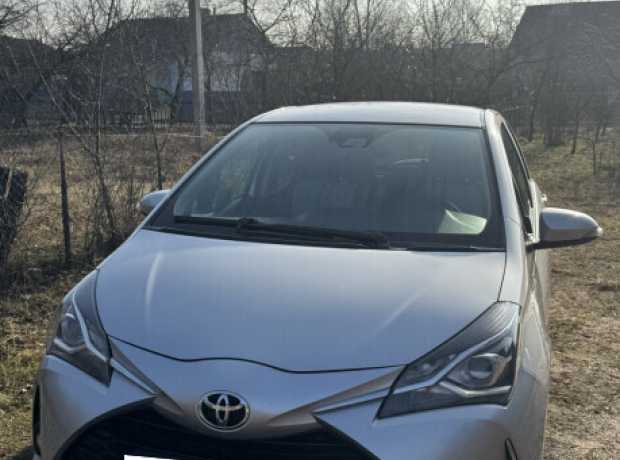Toyota Yaris III (XP130)  2-й рестайлинг, 2018, пробег 174000 км