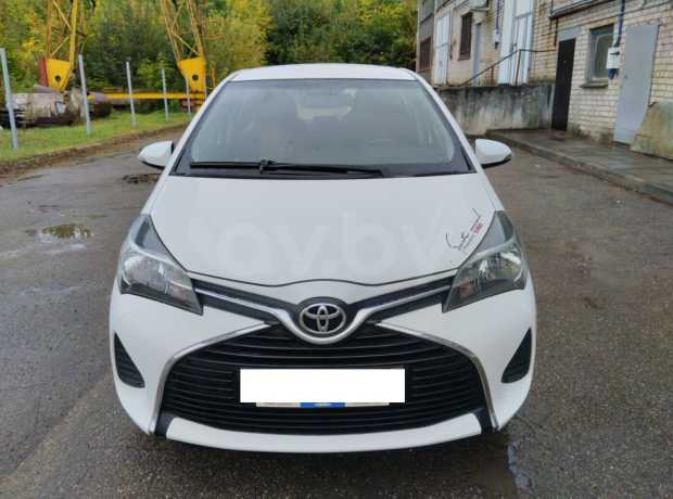 Toyota Yaris III (XP130) Рестайлинг