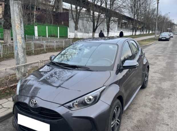 Toyota Yaris IV (XP210), 2021, пробег 64000 км