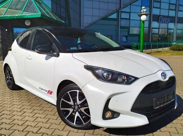 Toyota Yaris IV (XP210)