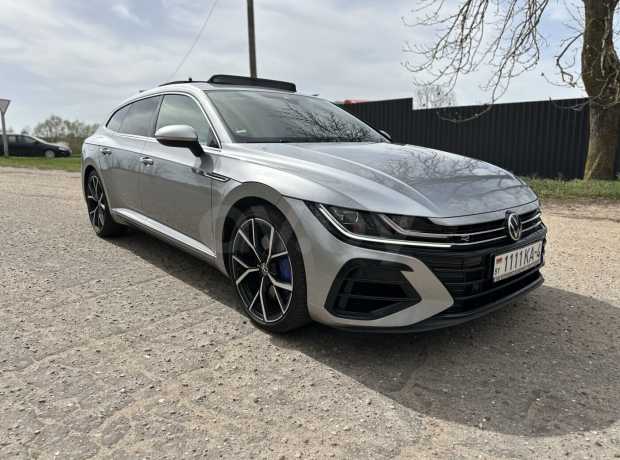 Volkswagen Arteon R I Volkswagen Arteon R I