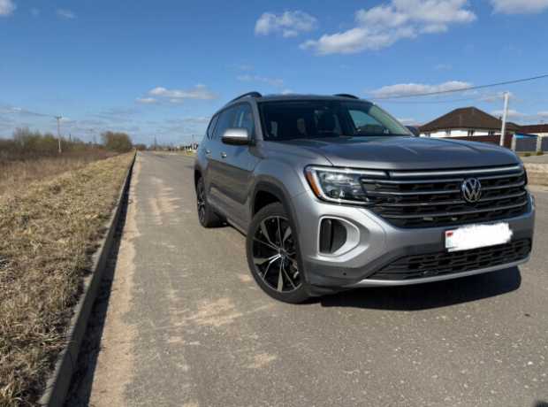 Volkswagen Atlas I  2-й Рестайлинг, 2023, пробег 3000 км