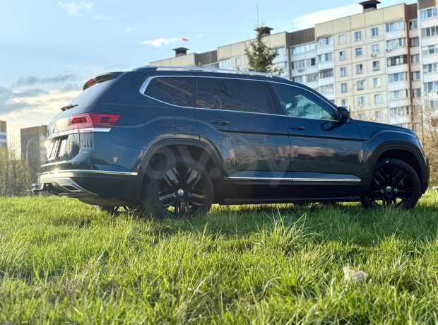 Volkswagen Atlas I