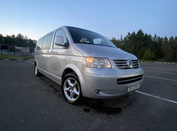 Volkswagen Caravelle T5