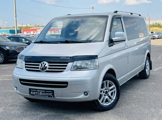 Volkswagen Caravelle T5