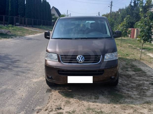 Volkswagen Caravelle T5