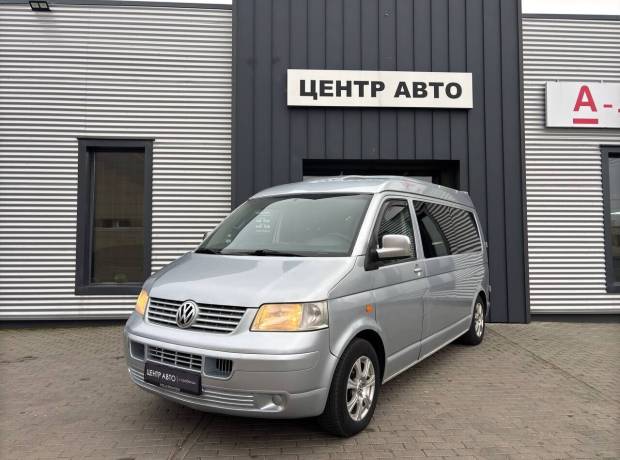 Volkswagen Caravelle T5