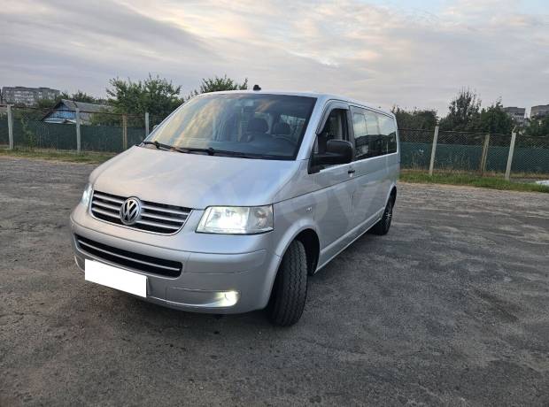 Volkswagen Caravelle T5