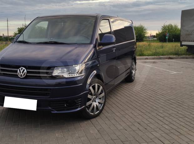 Volkswagen Caravelle T5