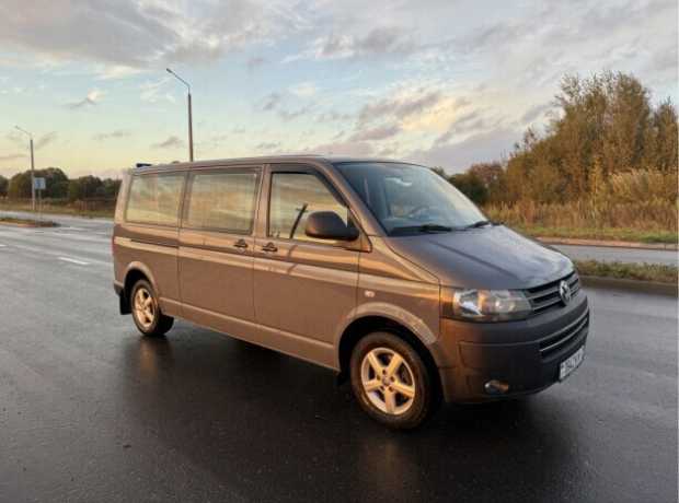 Volkswagen Caravelle T5  Рестайлинг, 2012, пробег 295000 км