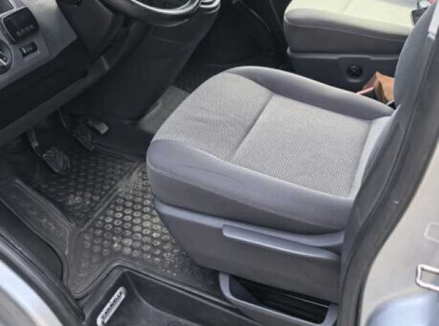 Volkswagen Caravelle T5  Рестайлинг, 2014, пробег 376000 км