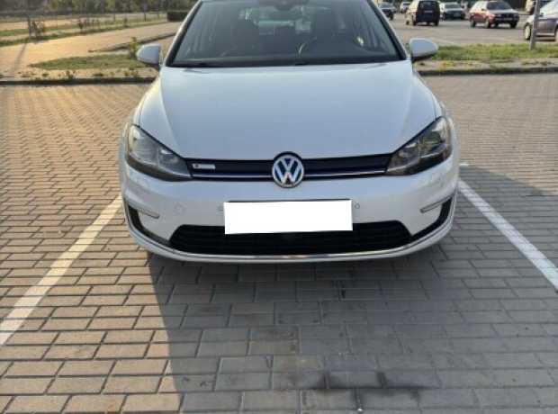 Volkswagen e-Golf VII  Рестайлинг, 2017, пробег 87000 км