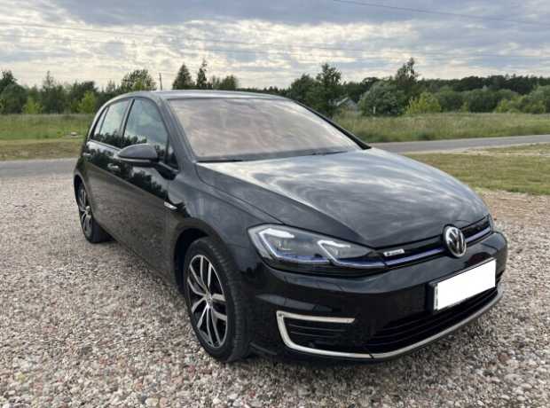 Volkswagen e-Golf VII  Рестайлинг, 2019, пробег 65000 км