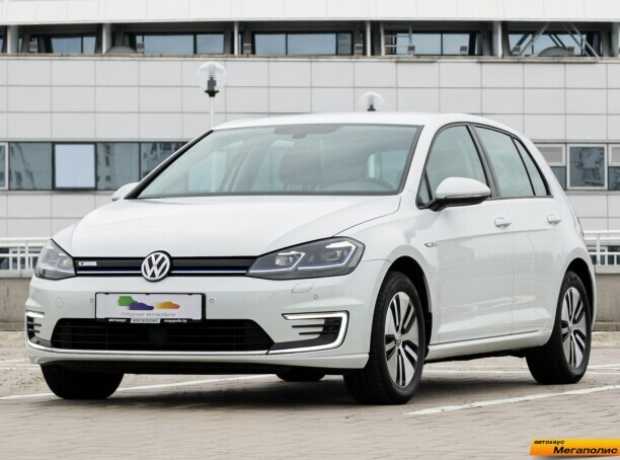 Volkswagen e-Golf VII  Рестайлинг, 2020, пробег 48000 км
