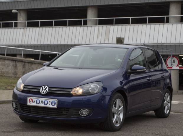 Volkswagen Golf VI