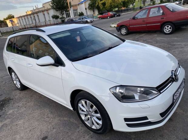 Volkswagen Golf VII