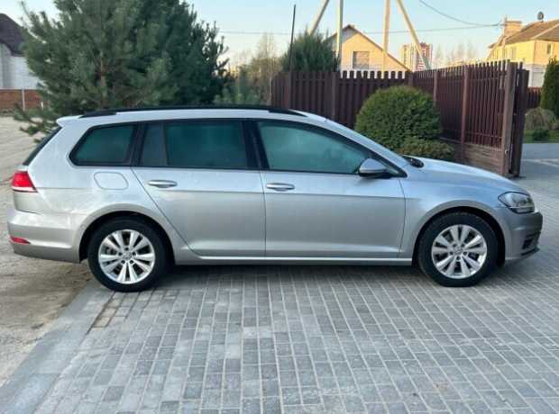 Volkswagen Golf VII  Рестайлинг, 2017, пробег 201000 км