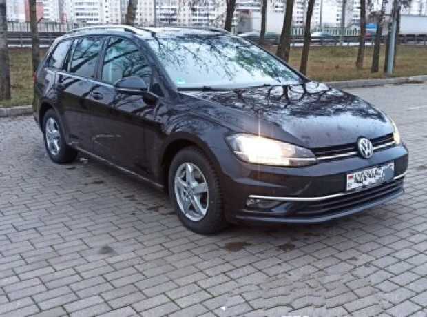 Volkswagen Golf VII  Рестайлинг, 2018, пробег 176000 км