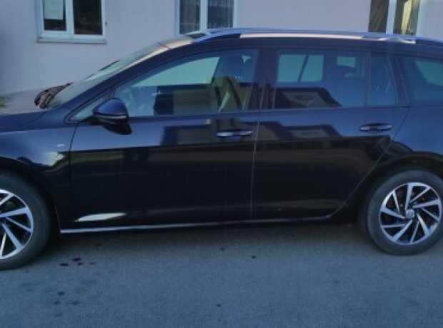Volkswagen Golf VII  Рестайлинг, 2018, пробег 220000 км