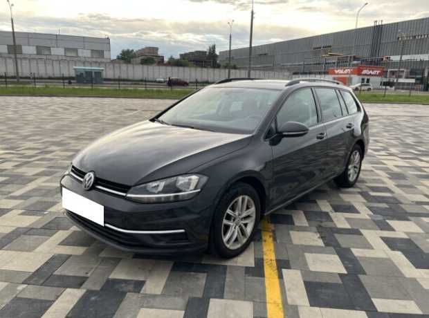 Volkswagen Golf VII  Рестайлинг, 2018, пробег 220000 км