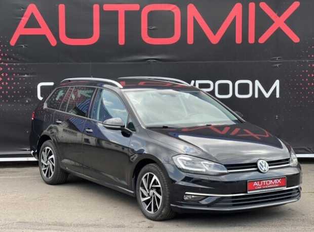 Volkswagen Golf VII  Рестайлинг, 2018, пробег 241336 км