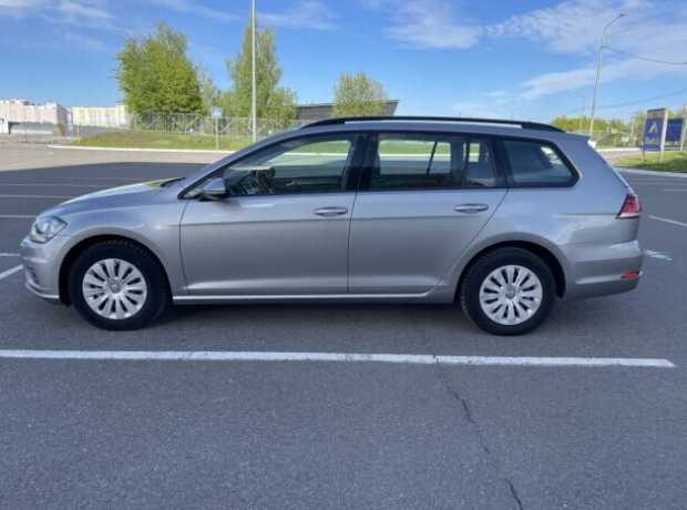 Volkswagen Golf VII  Рестайлинг, 2019, пробег 125000 км