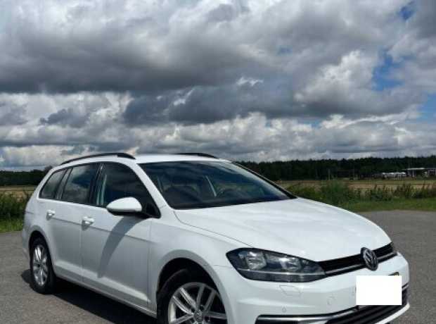 Volkswagen Golf VII Рестайлинг, 2019, пробег 198000 км Volkswagen Golf VII Рестайлинг, 2019, пробег 198000 км