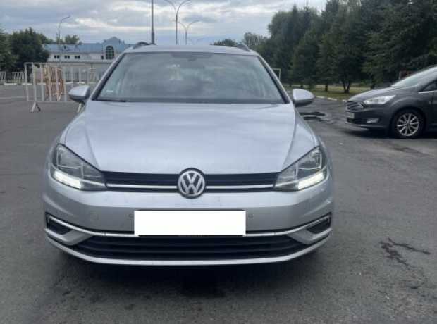 Volkswagen Golf VII  Рестайлинг, 2019, пробег 201000 км