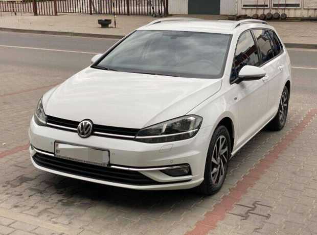 Volkswagen Golf VII  Рестайлинг, 2019, пробег 205143 км