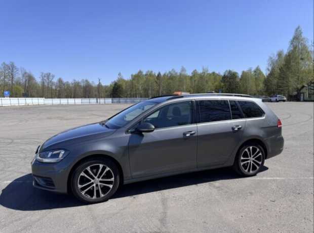 Volkswagen Golf VII  Рестайлинг, 2019, пробег 217300 км
