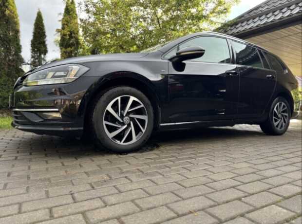 Volkswagen Golf VII  Рестайлинг, 2019, пробег 221000 км