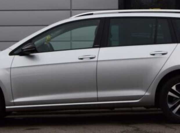 Volkswagen Golf VII  Рестайлинг, 2019, пробег 240000 км