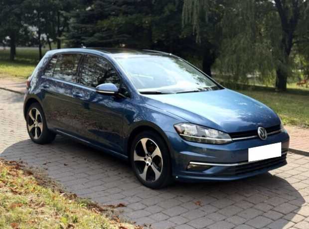 Volkswagen Golf VII  Рестайлинг, 2021, пробег 77000 км