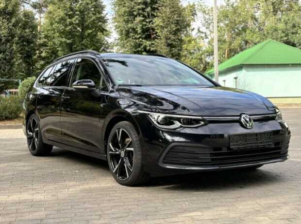 Volkswagen Golf VIII, 2021, пробег 111000 км