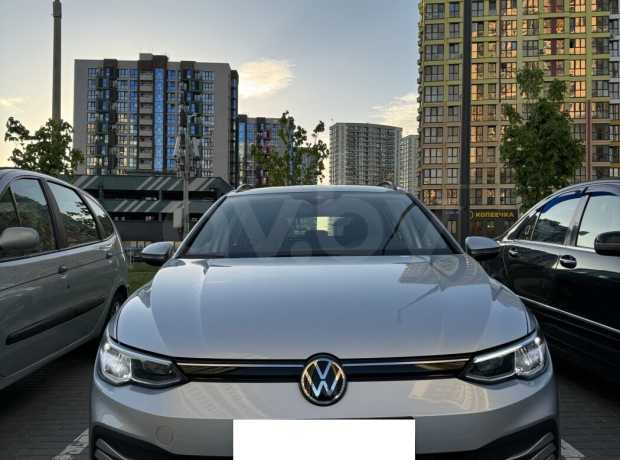 Volkswagen Golf VIII