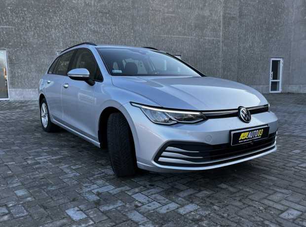 Volkswagen Golf VIII